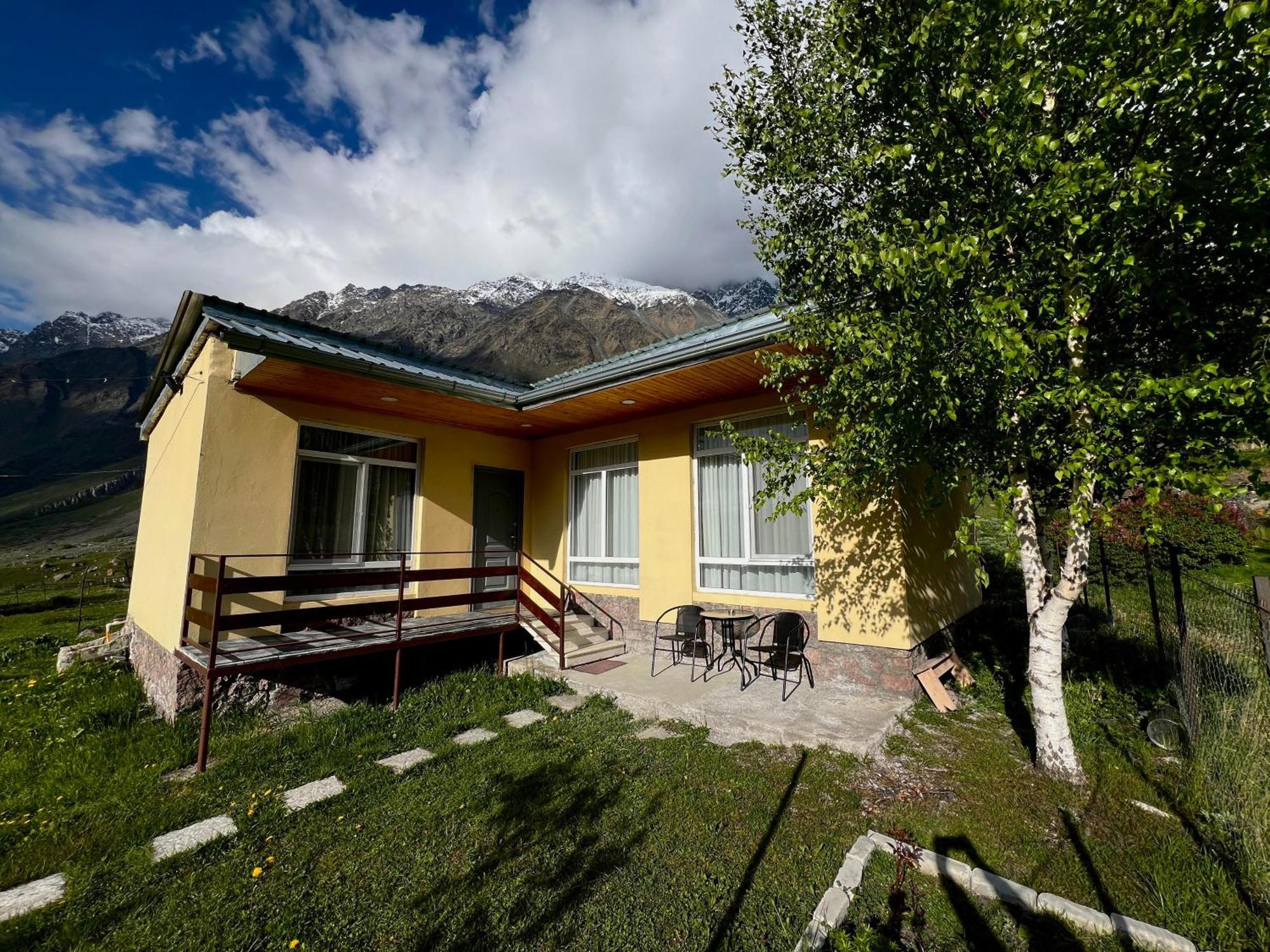 Mountain Kazbegi Apartment Kültér fotó
